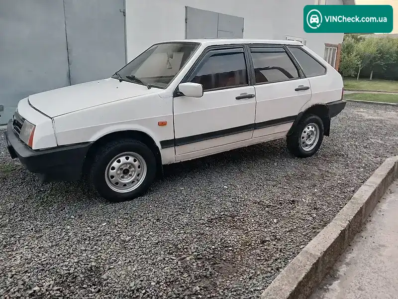 ВАЗ / Lada 2109 1992, фото з оголошення 1 з 12, VIN LVVDC12A88D011780