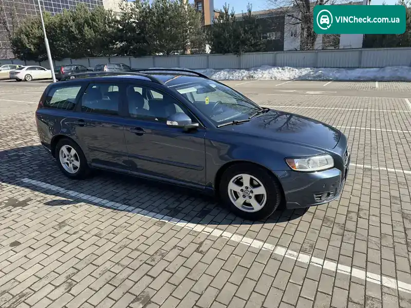 Volvo V50 2010, фото з оголошення 1 з 19, VIN YV1MW76F2B2601666