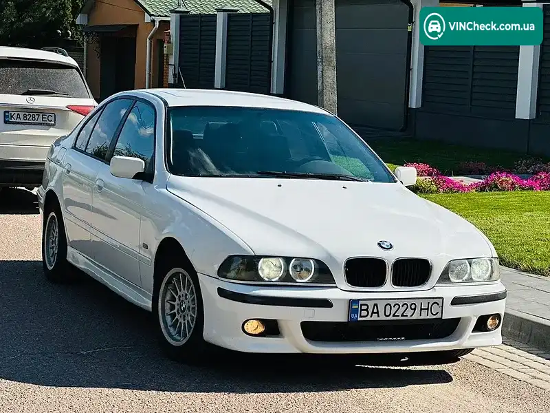 BMW 5 Series 1998, фото з оголошення 1 з 17, VIN WBADD11020BN60792
