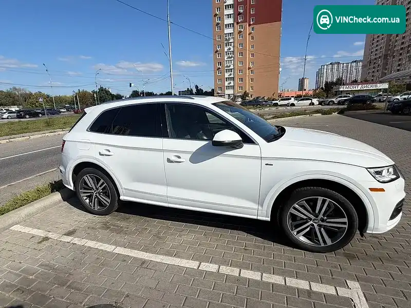 Audi Q5 2017, фото з оголошення 2 з 20, VIN WA1FNAFY6J2023779