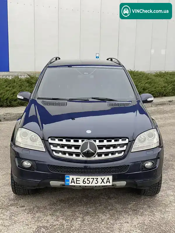 Mercedes-Benz M-Class 2005, фото з оголошення 2 з 20, VIN WDC1641201A045603