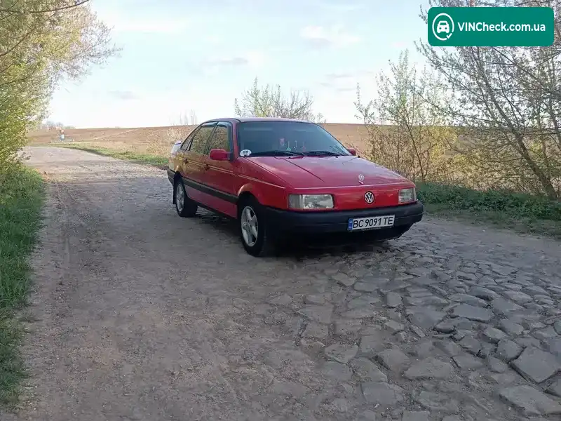 Volkswagen Passat 1993, фото з оголошення 2 з 21, VIN WVWZZZ31ZPE152274