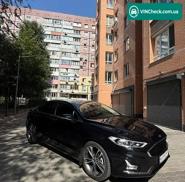 Ford Fusion 2018, фото з оголошення 1 з 17, VIN 3FA6P0D97KR108994