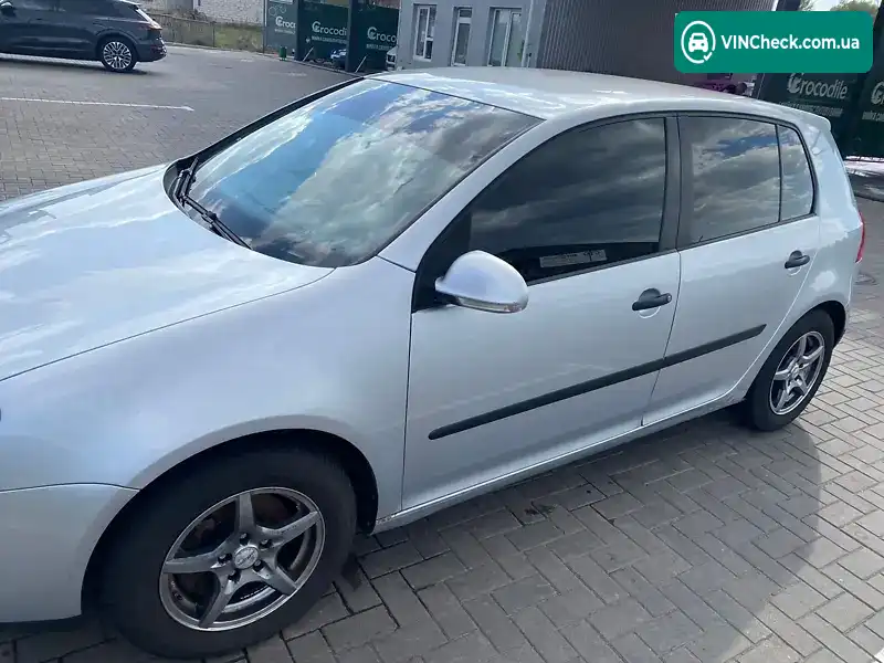 Volkswagen Golf 2004, фото з оголошення 2 з 5, VIN WVWZZZ1KZ4W045726