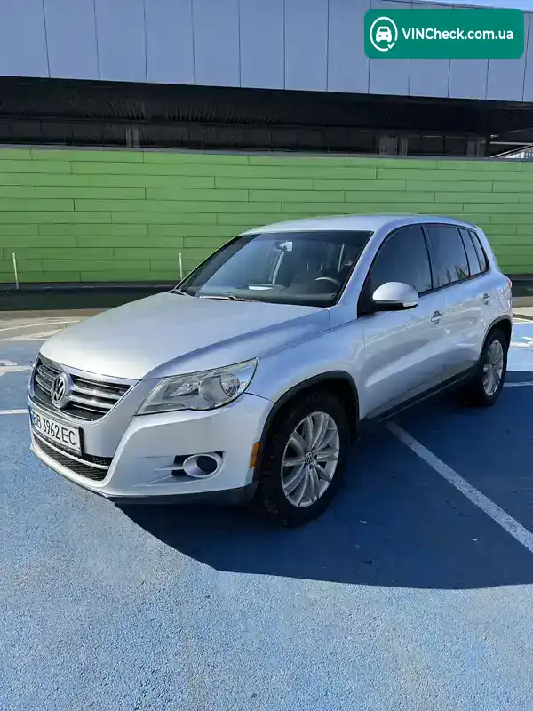Volkswagen Tiguan 2010, фото з оголошення 1 з 21, VIN WVGAV7AX8BW502471