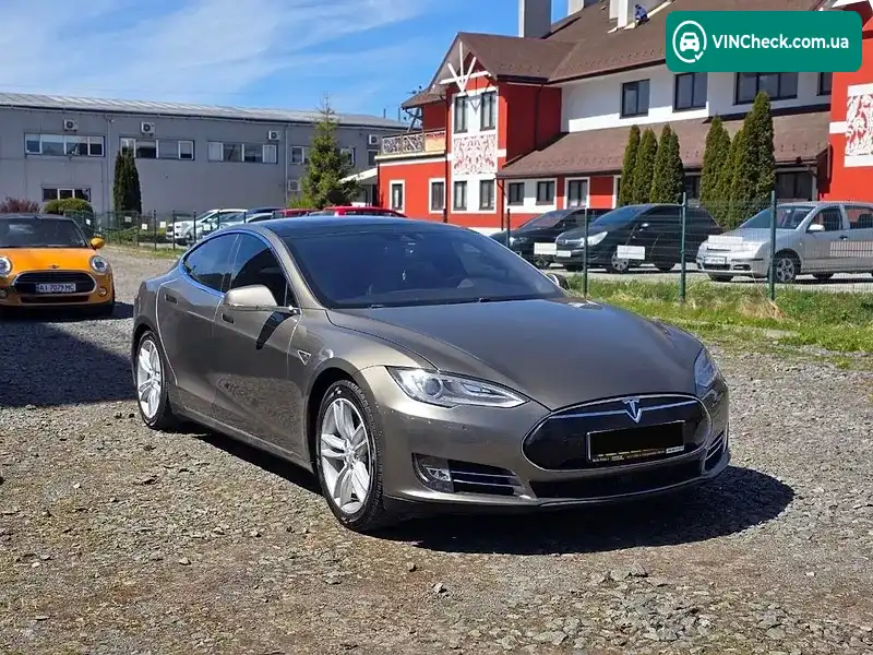 Tesla Model S 2015, фото з оголошення 1 з 20, VIN 5YJSA1E22FF108345