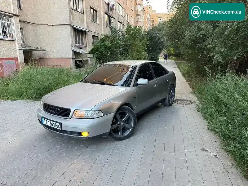 Audi A4 1999, фото з оголошення 1 з 6, VIN WAUZZZ8DZXA026104