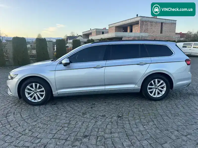 Volkswagen Passat 2021, фото з оголошення 2 з 21, VIN WVWZZZ3CZNE003939
