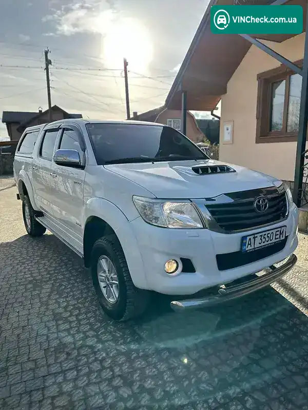 Toyota Hilux 2012, фото з оголошення 2 з 20, VIN MR0FR296901016589