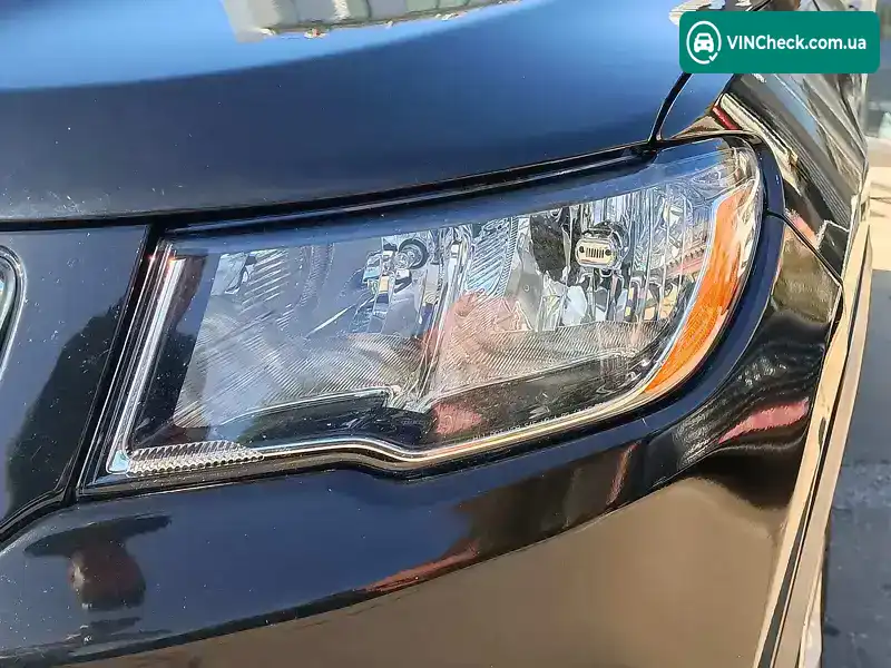 Jeep Compass 2017, фото з оголошення 2 з 21, VIN 3C4NJDBB9JT114656