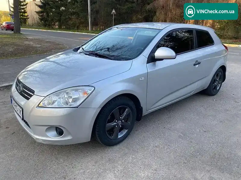 Kia Ceed 2009, фото з оголошення 1 з 18, VIN U5YFF23129L039850