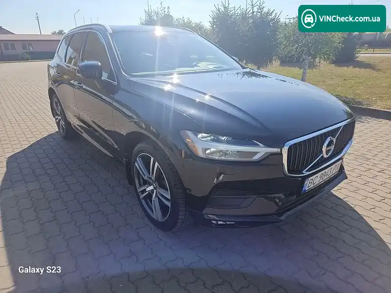 Volvo XC60 2017, фото з оголошення 2 з 18, VIN YV4A22RK7J1043242