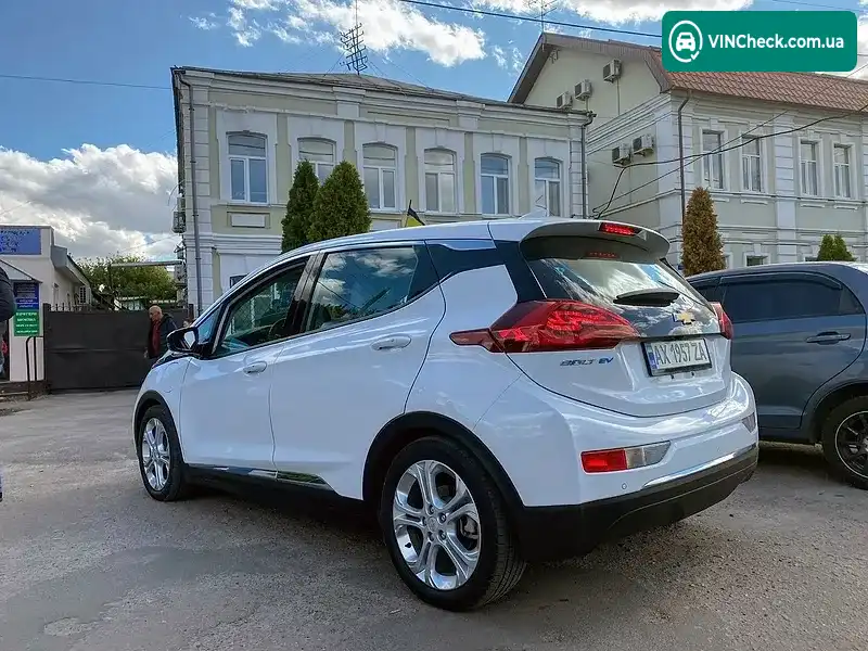 Chevrolet Bolt EV 2017, фото з оголошення 2 з 14, VIN 1G1FW6S0XH4140109