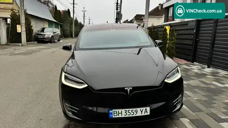 Tesla Model X 2018, фото з оголошення 1 з 12, VIN 5YJXCCE20JF132342