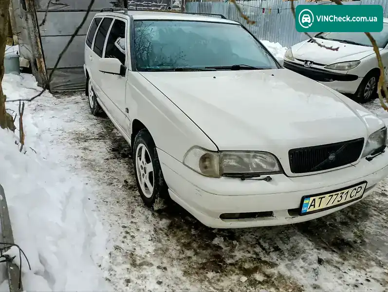 Volvo V70 1998, фото з оголошення 2 з 14, VIN YV1LW7206W2421698