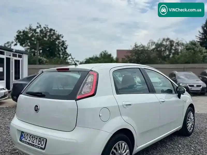 Fiat Punto 2013, фото з оголошення 2 з 20, VIN ZFA19900001932006