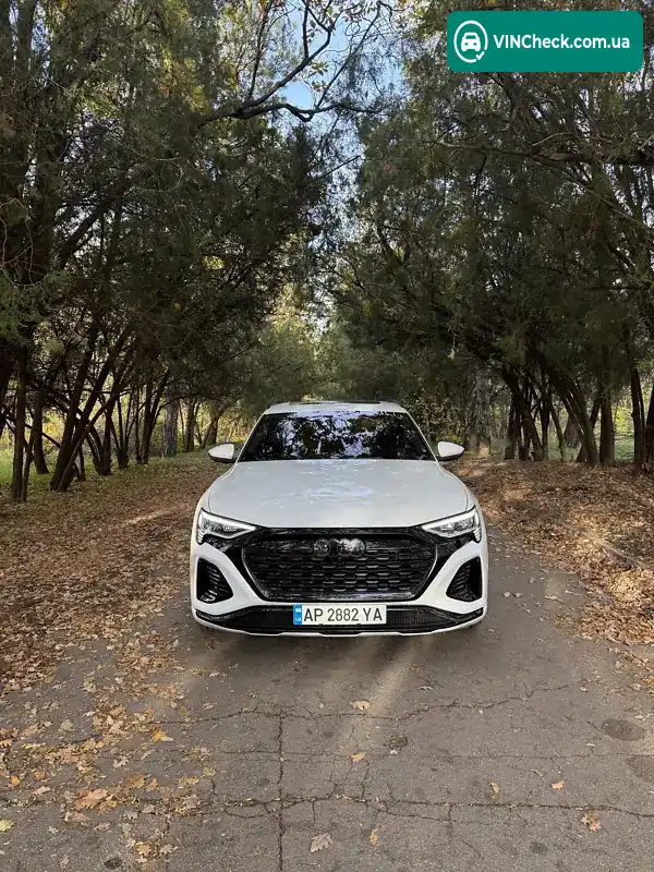 Audi Q8 e-tron 2023, фото з оголошення 2 з 16, VIN WA15AAGE8RB033253