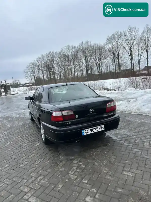 Opel Omega 2002, фото з оголошення 2 з 13, VIN W0L000017H1002744
