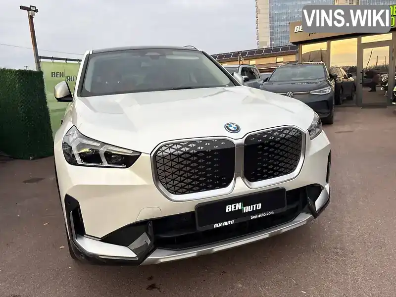 BMW iX1 2023, фото з оголошення 1 з 21, VIN LBV51FX06RM763896