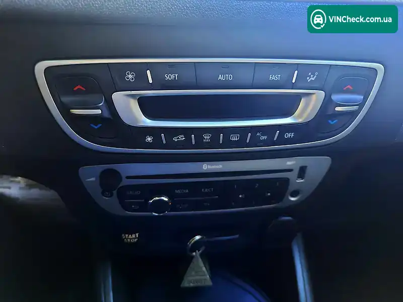 Renault Megane 2011, фото з оголошення 1 з 20, VIN VF1KZ8G0645041793