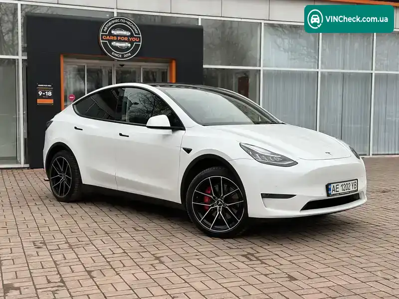 Tesla Model Y 2022, фото з оголошення 1 з 20, VIN 7SAYGDEE3NF461375