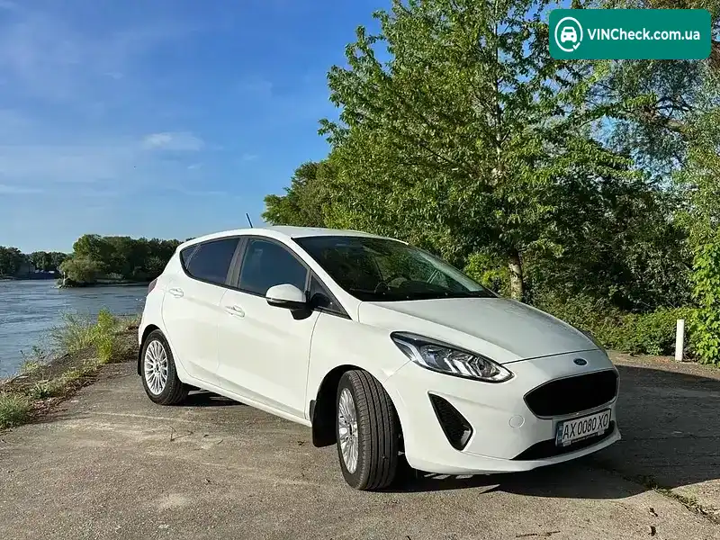 Ford Fiesta 2017, фото з оголошення 2 з 9, VIN WF0JXXGAHJHR63847