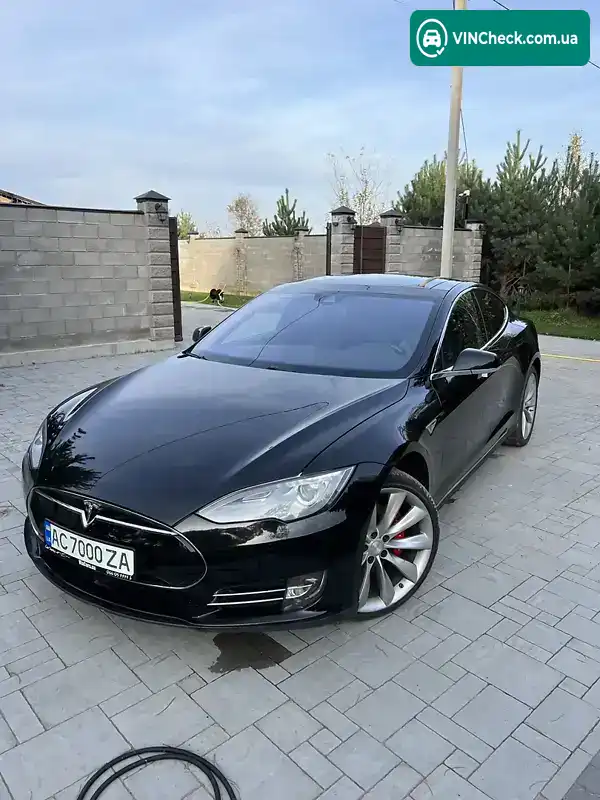 Tesla Model S 2015, фото з оголошення 1 з 11, VIN 5YJSA1E49FF108876