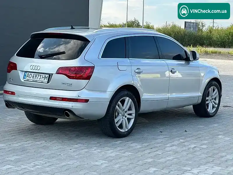 Audi Q7 2006, фото з оголошення 2 з 13, VIN WAUZZZ4L87D038873