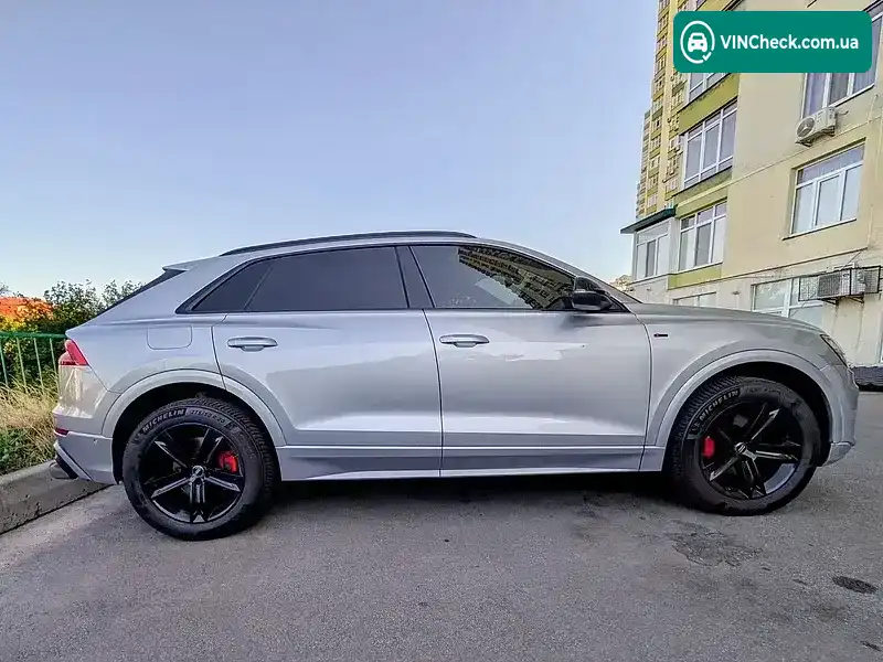 Audi Q8 2018, фото з оголошення 2 з 11, VIN WA1AVAF1XKD017065