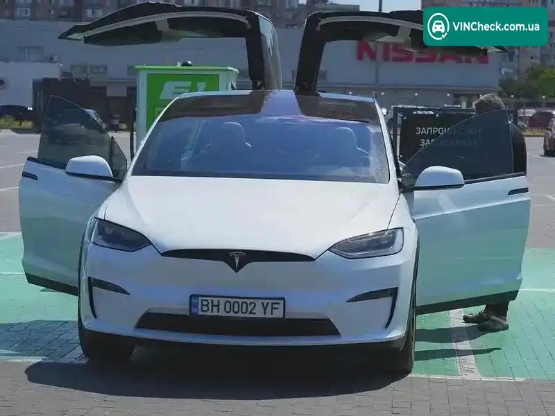 Tesla Model X 2024, фото з оголошення 1 з 4, VIN 7SAXCBE65RF437640