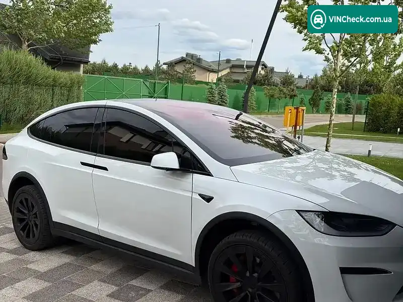 Tesla Model X 2024, фото з оголошення 2 з 4, VIN 7SAXCBE65RF437640