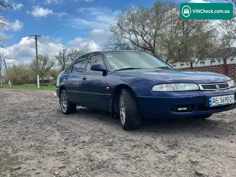 Mazda 626 1997, фото з оголошення 2 з 10, VIN JMZGE14B201489708