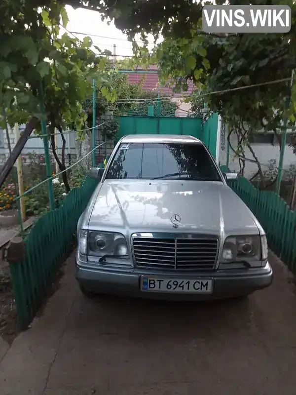 Mercedes-Benz E-Class 1993, фото з оголошення 1 з 10, VIN WDB1242301C030009
