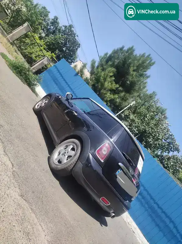 MINI Hatch 2007, фото з оголошення 2 з 20, VIN WMWMF310X0TT76166