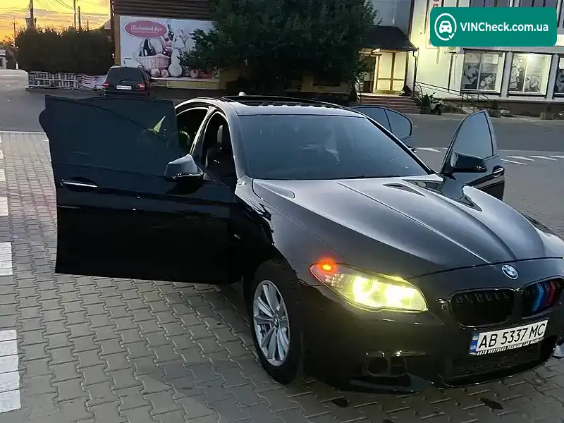 BMW 5 Series 2012, фото з оголошення 2 з 20, VIN WBAFR7C51DC820542