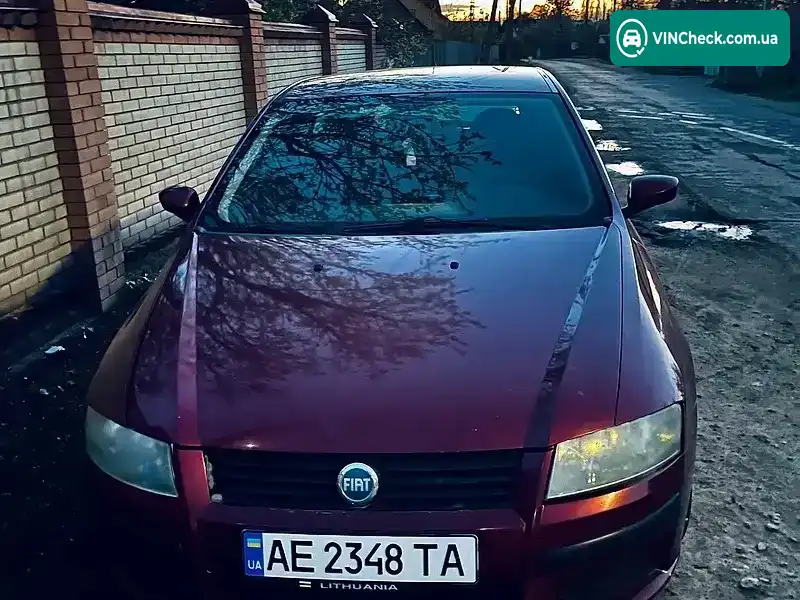 Fiat Stilo 2004, фото з оголошення 2 з 8, VIN ZFA19200000463114