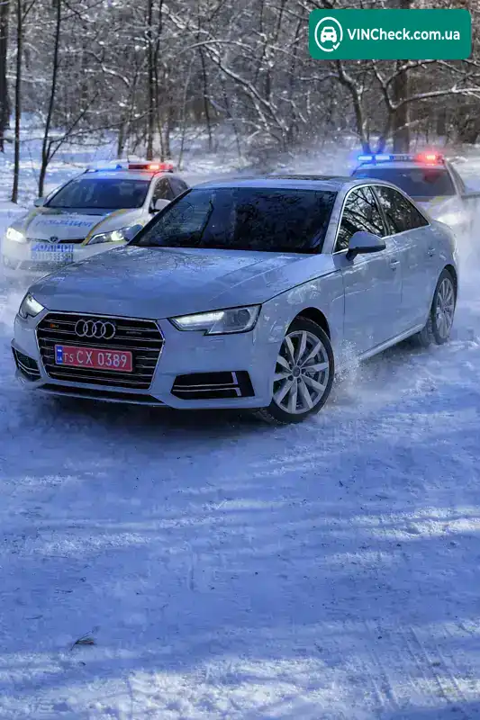 Audi A4 2017, фото з оголошення 2 з 12, VIN WAUANAF44JN000218