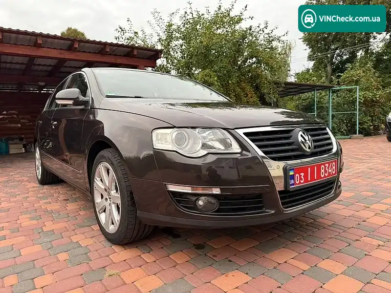 Volkswagen Passat 2010, фото з оголошення 2 з 20, VIN WVWZZZ3CZAP009641