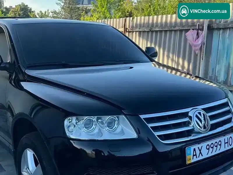 Volkswagen Touareg 2004, фото з оголошення 2 з 21, VIN WVGZZZ7LZ4D049008