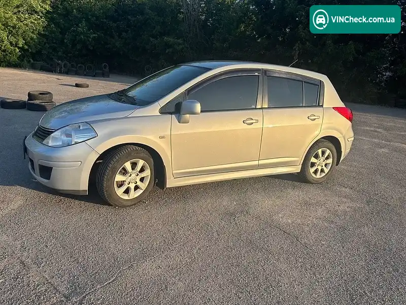 Nissan TIIDA 2011, фото з оголошення 1 з 18, VIN 3N1FCAC11UK551248