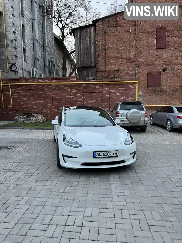 Tesla Model 3 2020, фото з оголошення 2 з 6, VIN 5YJ3E1EB2LF639582