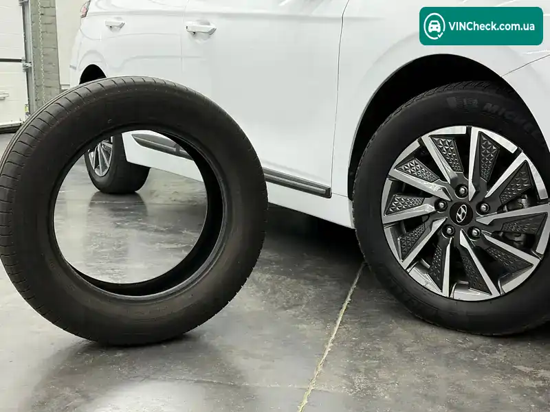 Hyundai Ioniq 2021, фото з оголошення 2 з 20, VIN KMHC751JFMU081132