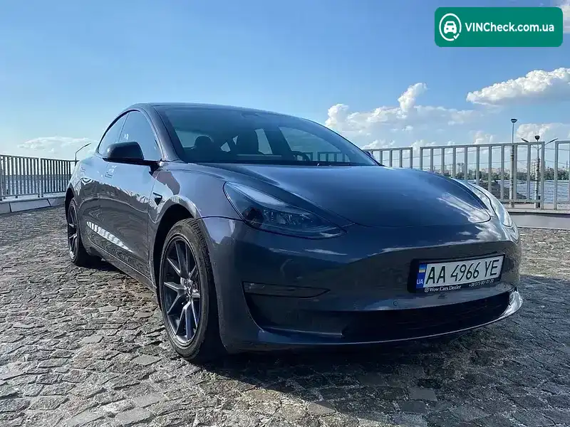 Tesla Model 3 2021, фото з оголошення 1 з 11, VIN 5YJ3E1EB8NF116800