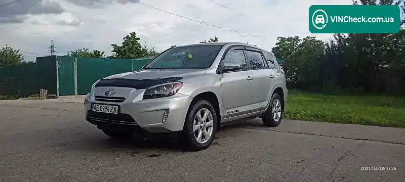Toyota RAV4 2013, фото з оголошення 1 з 9, VIN 2T3YL4DV6DW001632