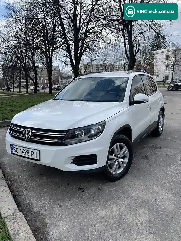 Volkswagen Tiguan 2016, фото з оголошення 2 з 20, VIN WVGAV7AX3HK001875