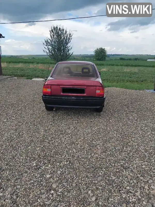 Opel Vectra 1989, фото з оголошення 1 з 6, VIN W0L000087K5205416