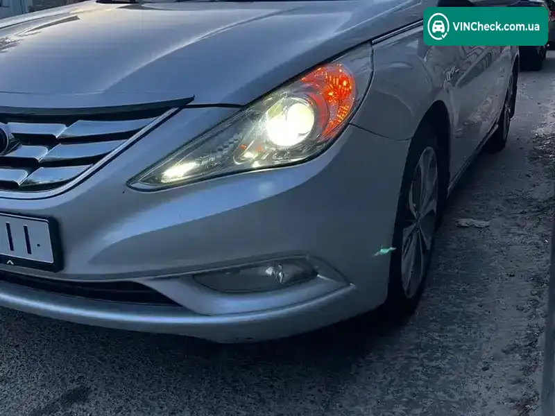 Hyundai Sonata 2012, фото з оголошення 2 з 9, VIN KMHEC41LBCA442598