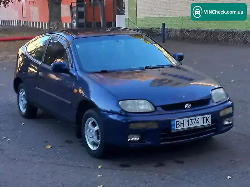 Mazda 323 1997, фото з оголошення 2 з 20, VIN JMZBA133200113719