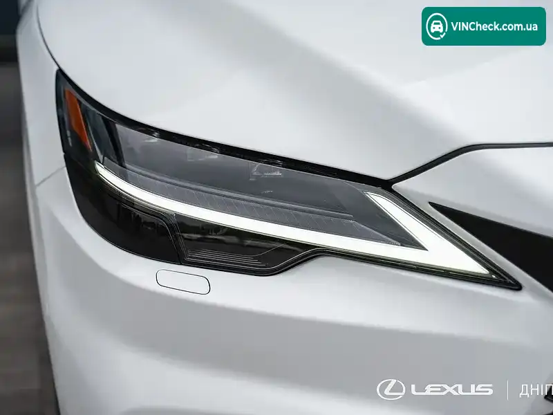 Lexus RX 2023, фото з оголошення 2 з 20, VIN JTJCMBHA502009272