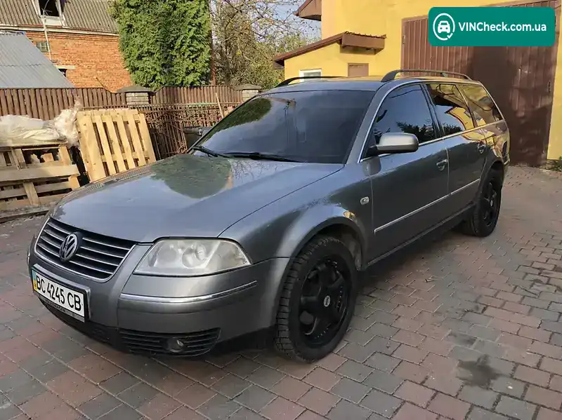 Volkswagen Passat 2001, фото з оголошення 1 з 15, VIN WVWZZZ3BZ2E218948